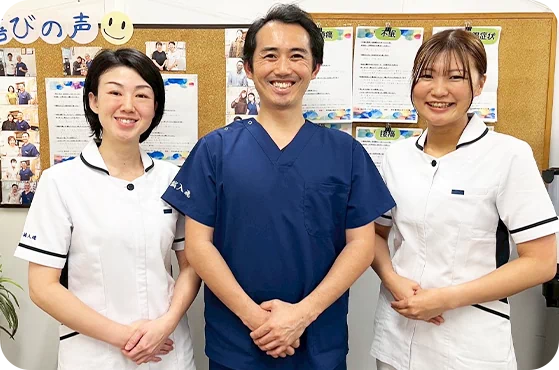 スタッフ集合写真